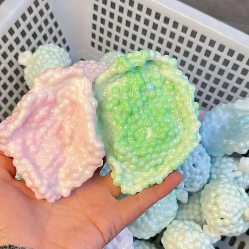 Shapeable Vacuum Squishy